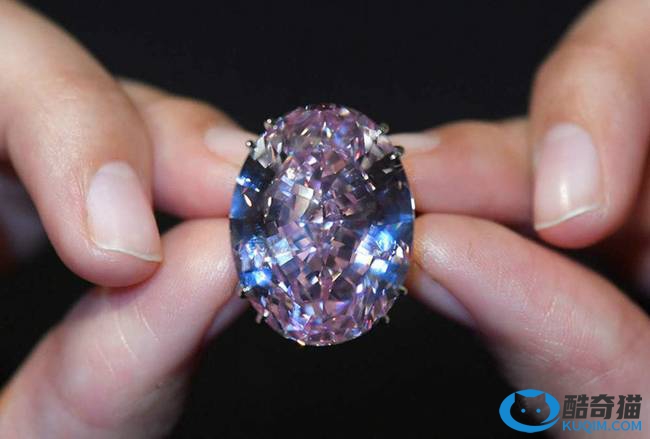 世界上最贵钻石“粉红之星”，价值6千万美元（重59.60克拉）